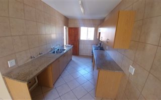 2 Bedroom Apartment in Wolmer
