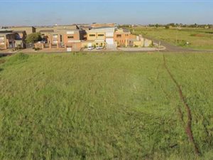 1.1 ha Land available in Middelburg Central