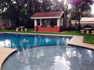 2 Bed Apartment in Shelly Beach