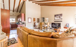 3 Bedroom Apartment in Lakefield