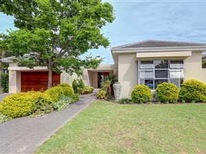 4 Bed House in Proteaville