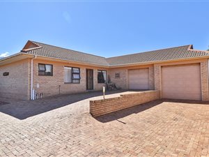3 Bed House in Heather Park