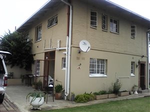 3 Bedroom Duplex in Crown Gardens