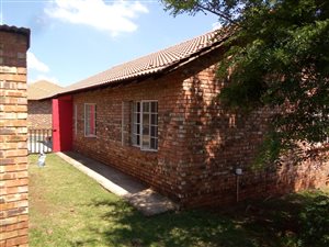 3 Bed Townhouse in Reefhaven