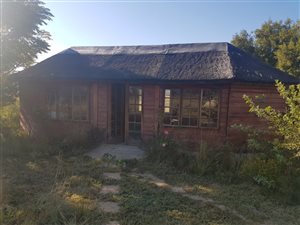 1.4 ha Farm in Kameeldrift West