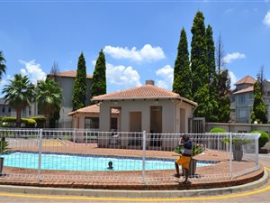 3 Bed Apartment in Edenglen
