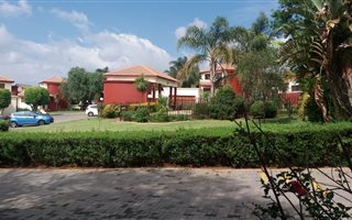 4 Bedroom Cluster in Boskruin