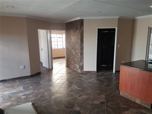 3 Bed Garden Cottage in Kempton Park Central