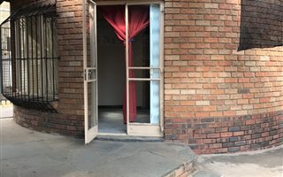 1 Bedroom Apartment in Kilner Park