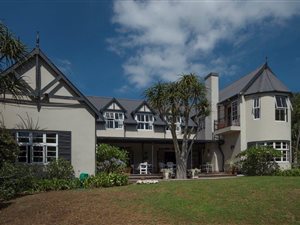 4 Bed House in Sardinia Bay