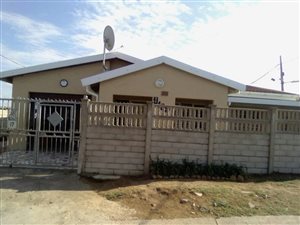 3 Bed House in Umlazi