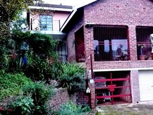 5 Bed House in Eastwood