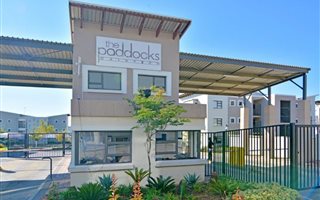 2 Bedroom Apartment in Dainfern