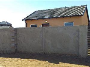 2 Bed House in Bram Fisherville
