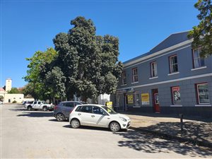 493 m² Commercial space in Grahamstown Central