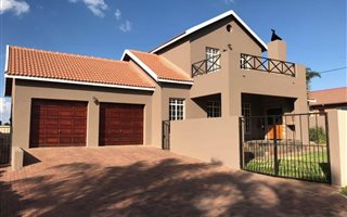 3 Bedroom Townhouse in Del Judor