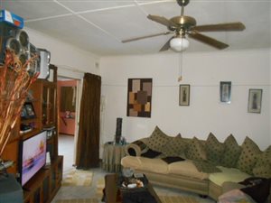 3 Bed House in Arboretum