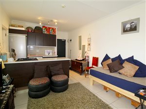 1 Bedroom Apartment in Paardevlei