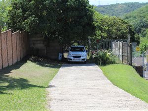 9295 m² Land available in Malvern