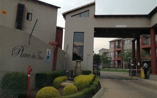 2 Bedroom Apartment in Honeydew
