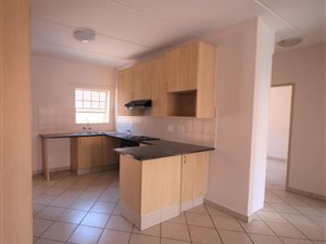 2 Bed Apartment in Silver Lakes