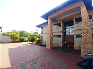 4 Bed House in Izinga Estate