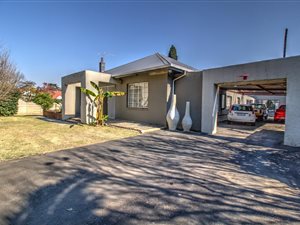 2 Bed House in Plantation