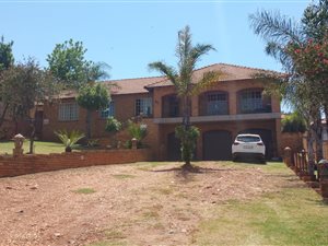 4 Bed House in Rangeview