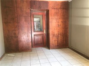 1 Bed House in Fontainebleau
