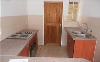 2 Bedroom Townhouse in Elspark