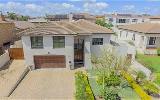 5 Bedroom House in Kleinbron Estate