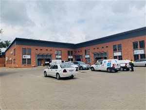 267 m² Industrial space in Hennopspark