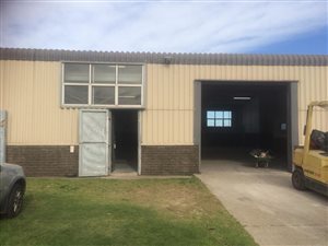 275 m² Industrial space in Westbank