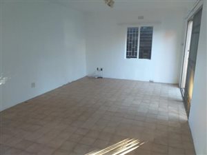 1 Bed Garden Cottage in Greenside