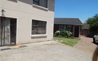 2 Bedroom Apartment in Secunda Central