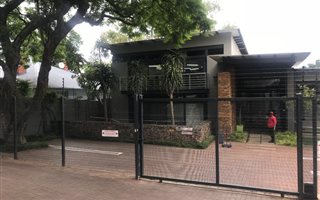 143 m² Commercial space in Parkwood