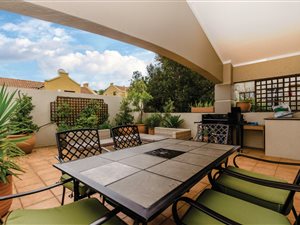 2 Bed Apartment in Waverley