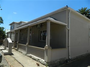 300 m² Office Space in Queenstown Central