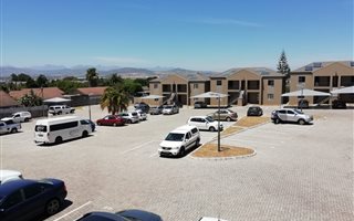 2 Bedroom Apartment in Oakglen