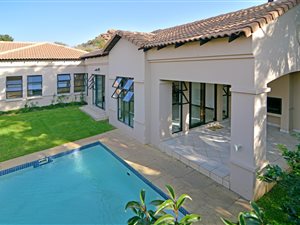 3 Bed House in Lonehill