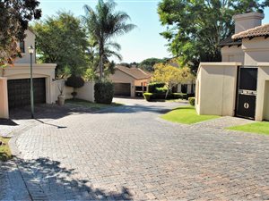 3 Bed House in Lonehill