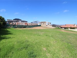 758 m² Land available in Monte Christo