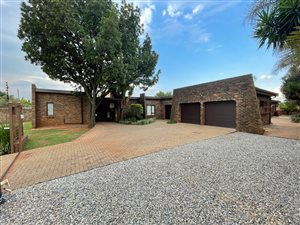 4 Bed House in Monument Park