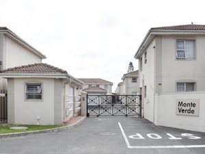 2 Bed Apartment in Goodwood Estate