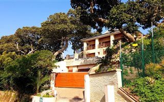 6 Bedroom House in Zinkwazi Beach