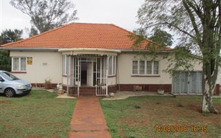 4 Bedroom House in Montclair