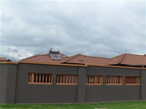 3 Bed House in Lenasia