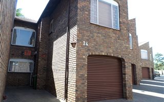 3 Bedroom Cluster in Brackendowns