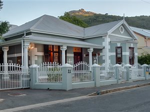 4 Bed House in Paarl Central West
