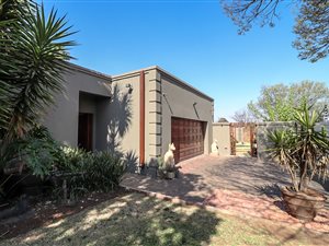 3 Bed House in Sunward Park